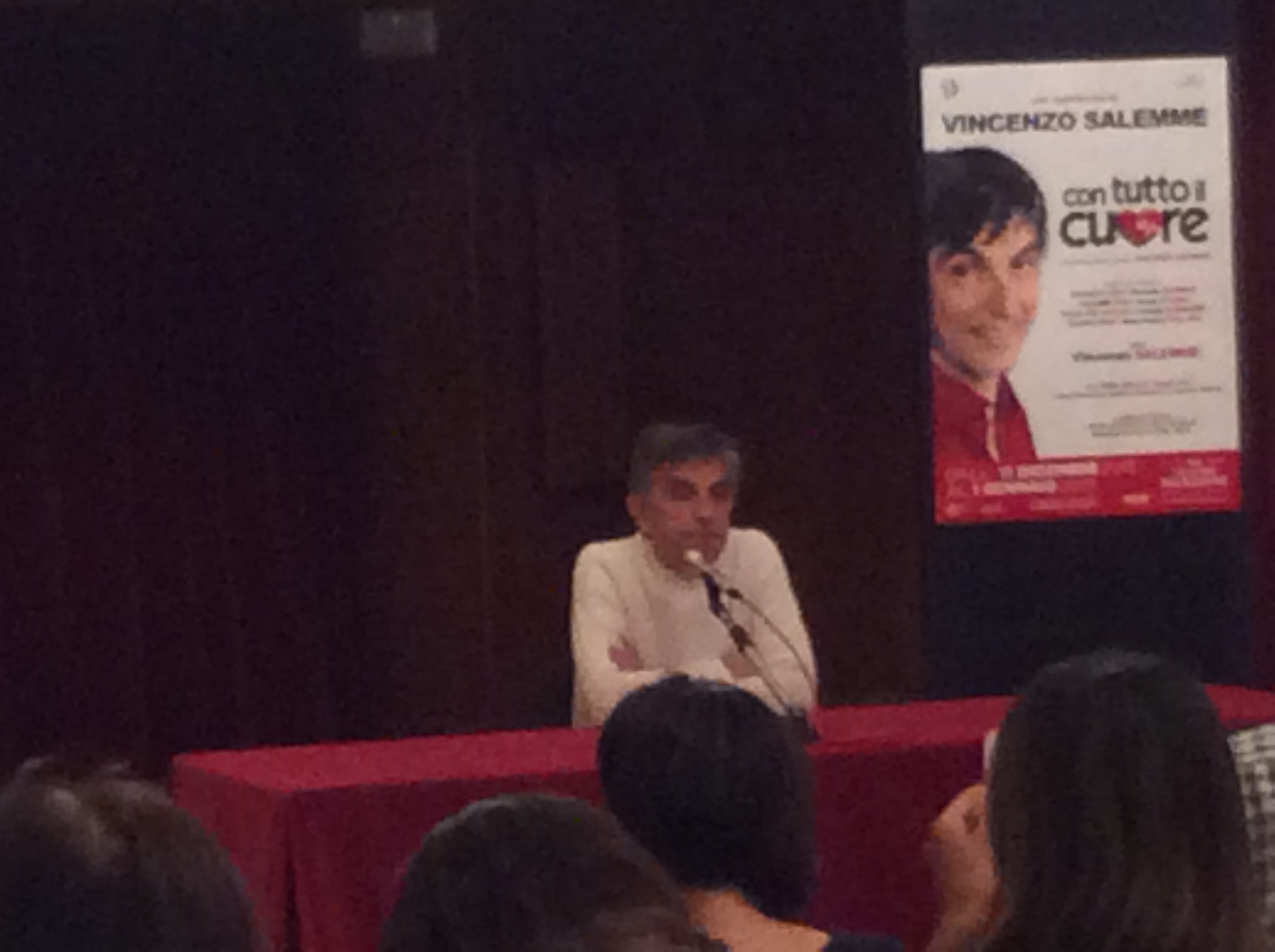 74136841-87E0-4924-8C0F-72FCB373643F