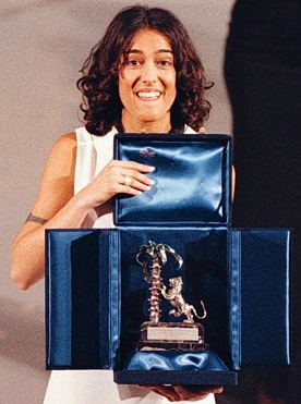 FE61E49C-DD76-4BF3-A253-8259D4499E69