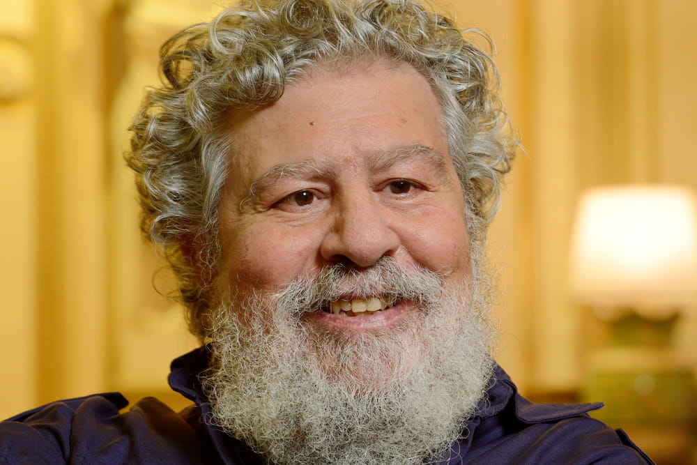 481768E8-C07A-4E29-81A8-92BF6C71E1C3