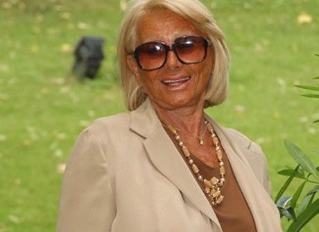 9E43AB06-B0E9-415F-A388-65C3936D401F