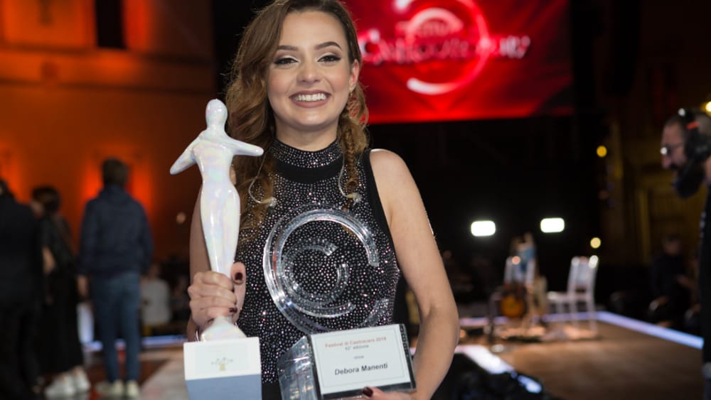 Vincitrice_Festival Castrocaro 2019_Debora Manenti_ prov di Brescia-2.jpg